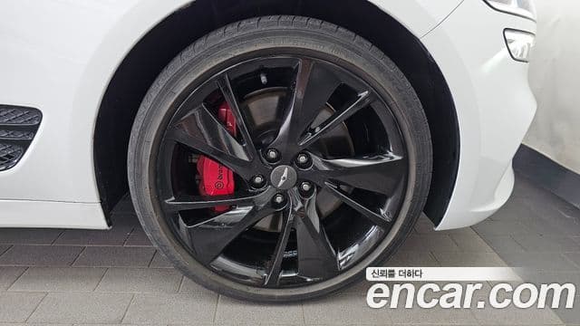 Genesis G70 2021 — Şəkil 20/20