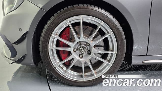 Mercedes-Benz A-Class 2018 — Şəkil 5/20