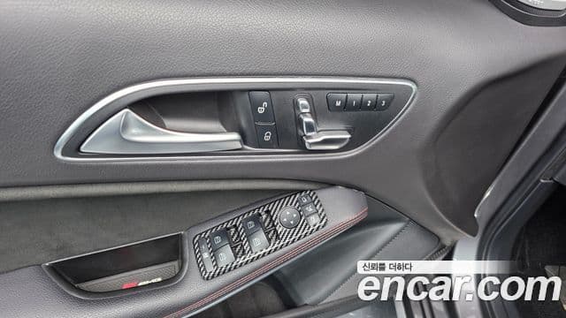 Mercedes-Benz A-Class 2018 — Şəkil 18/20