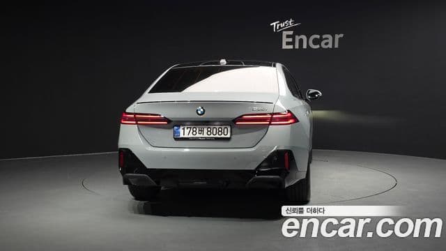 BMW 5 Series 2025 — ფოტო 4/20