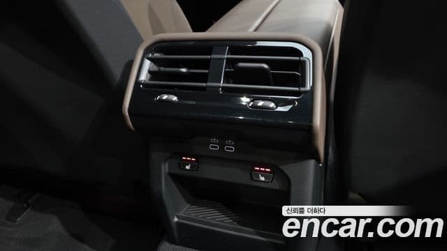 BMW 5 Series 2025 — ფოტო 19/20