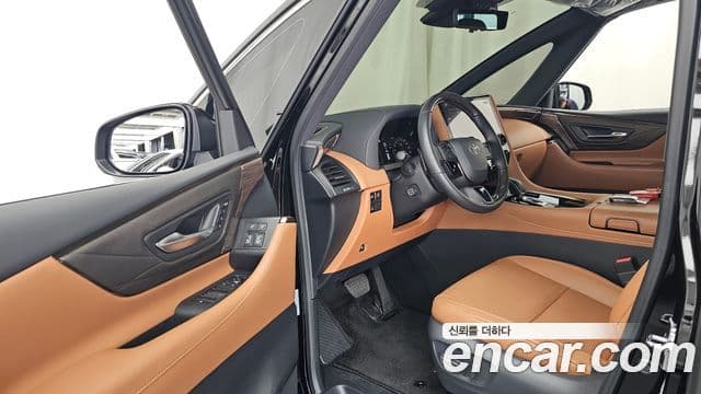 Toyota Alphard 2024 — Şəkil 10/20