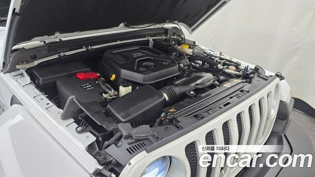 Jeep Wrangler 2023 — Şəkil 6/20