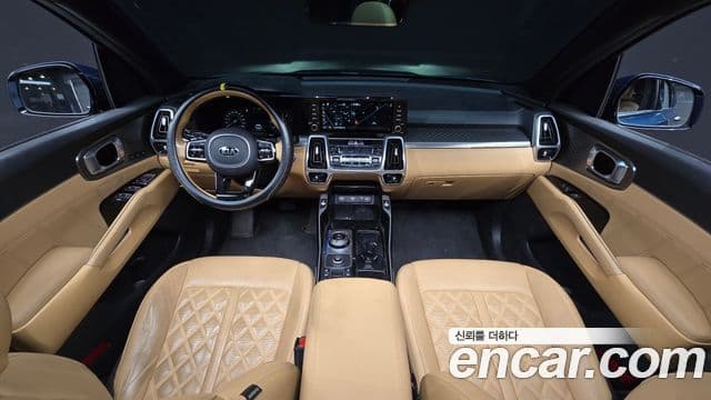 Kia Sorento 2021 — Фото 7/20
