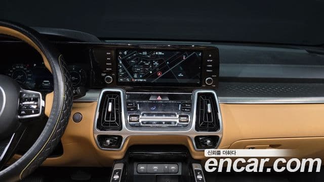 Kia Sorento 2021 — Фото 17/20
