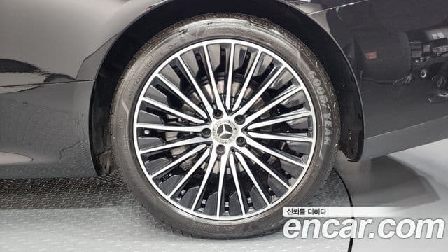 Mercedes-Benz CLE-Class 2024 — Photo 14/34