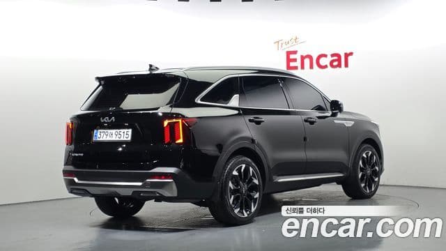 Kia Sorento 2023 — Şəkil 2/20