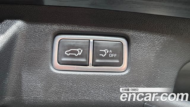 Kia Sorento 2023 — Şəkil 18/20