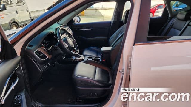 Kia Seltos 2022 — ფოტო 9/20