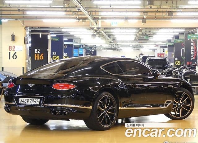 Bentley Continental GT 2023 — Фото 3/20