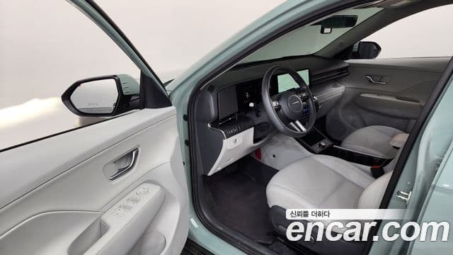 Hyundai Kona 2023 — ფოტო 10/20