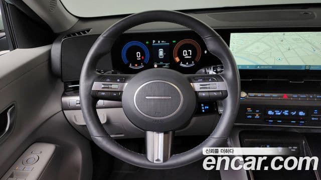 Hyundai Kona 2023 — ფოტო 13/20