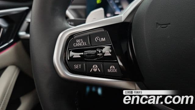 BMW 4 Series 2024 — Photo 21/32