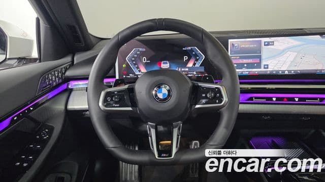 BMW 5 Series 2025 — ფოტო 13/20