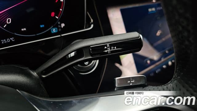 Mercedes-Benz E-Class 2024 — Фото 9/20