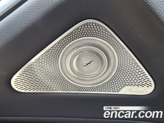 Mercedes-Benz S-Class 2021 — ფოტო 18/20