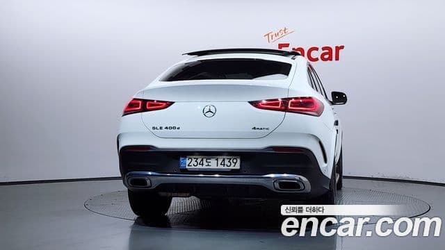 Mercedes-Benz GLE-Class 2021 — Şəkil 4/20