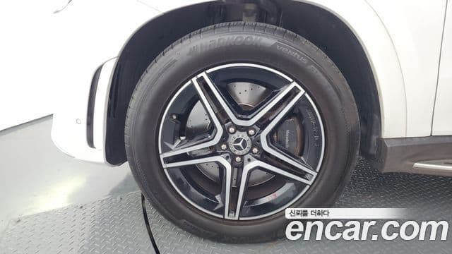 Mercedes-Benz GLE-Class 2021 — Şəkil 5/20