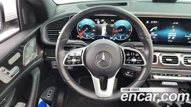 Mercedes-Benz GLE-Class 2021 — Şəkil 14/20