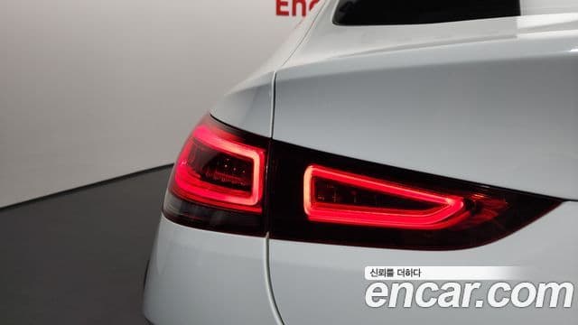Mercedes-Benz GLE-Class 2021 — ფოტო 26/34