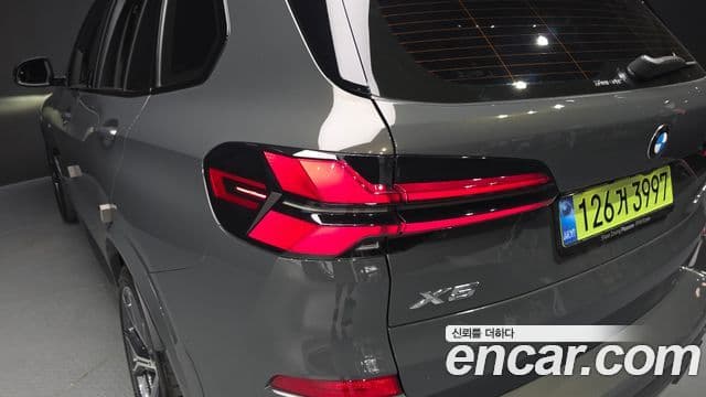 BMW X5 2025 — Photo 25/36