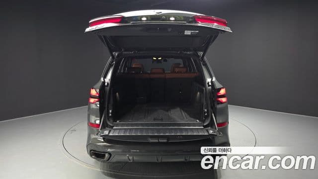 BMW X5 2025 — Photo 6/36