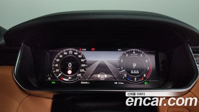 Land Rover Range Rover Sport 2020 — ფოტო 8/20