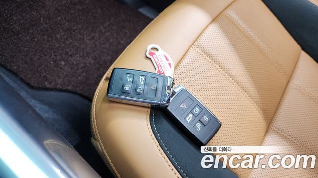 Land Rover Range Rover Sport 2020 — ფოტო 16/20