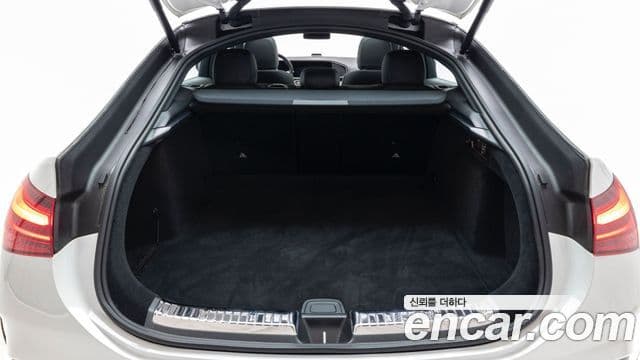 Mercedes-Benz GLE-Class 2025 — Фото 11/17