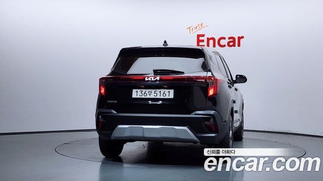 Kia Seltos 2025 — ფოტო 3/20