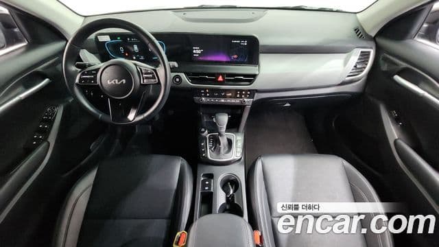 Kia Seltos 2025 — ფოტო 10/20