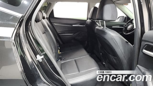 Kia Seltos 2025 — ფოტო 11/20