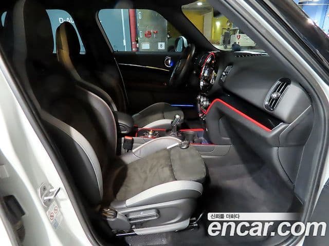 Mini Cooper S Countryman 2021 — Photo 9/20