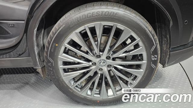 Lexus RX350h 2025 — Photo 3/35
