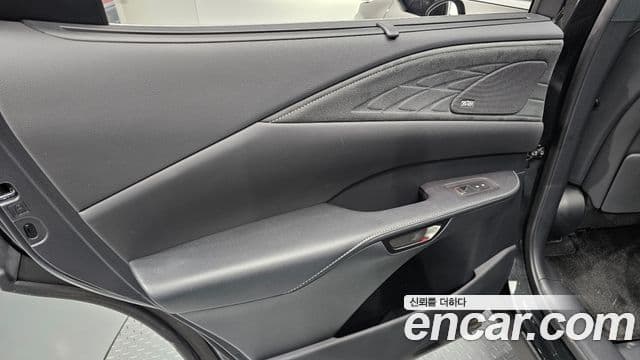 Lexus RX350h 2025 — Photo 7/35