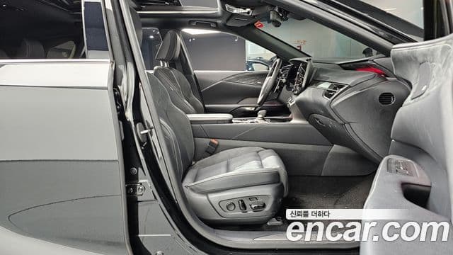 Lexus RX350h 2025 — Photo 23/35