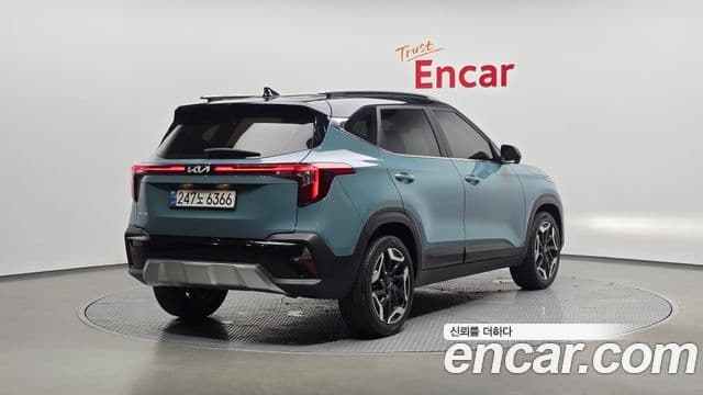 Kia Seltos 2024 — ფოტო 2/20