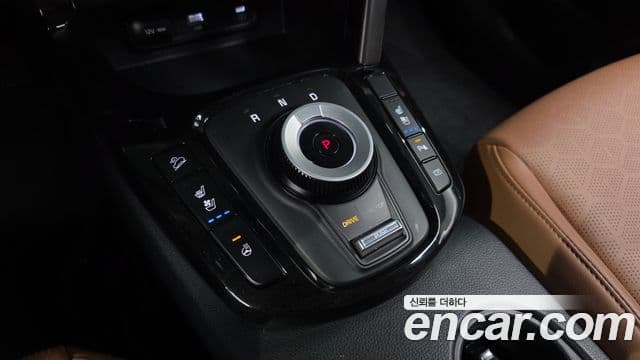 Kia Seltos 2024 — ფოტო 9/20