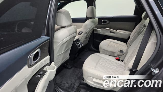 Kia Sorento 2022 — Şəkil 12/20