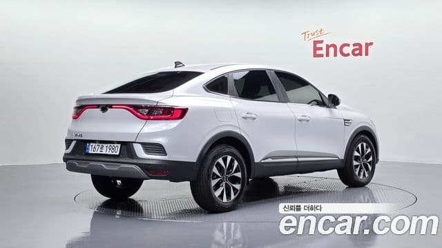Renault Samsung XM3 2022 — ფოტო 2/20