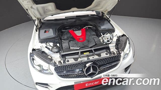 Mercedes-Benz GLC-Class 2018 — ფოტო 6/20