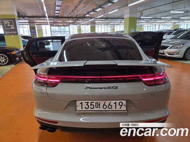 Porsche Panamera 2019 — Şəkil 15/15
