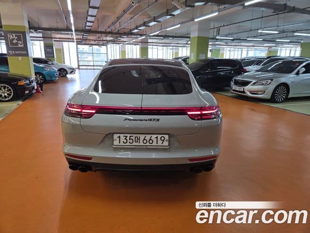 Porsche Panamera 2019 — Şəkil 11/15