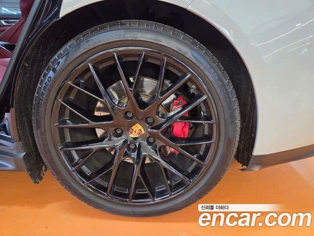 Porsche Panamera 2019 — Şəkil 10/15