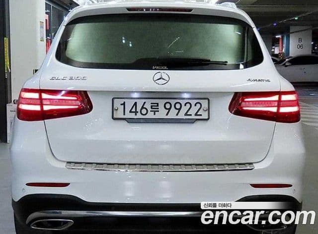 Mercedes-Benz GLC-Class 2019 — ფოტო 4/20
