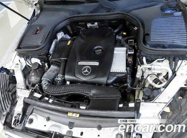 Mercedes-Benz GLC-Class 2019 — ფოტო 19/20
