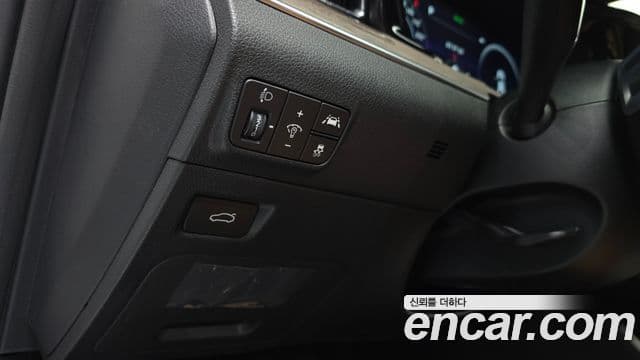 Kia K5 2023 — Şəkil 17/20