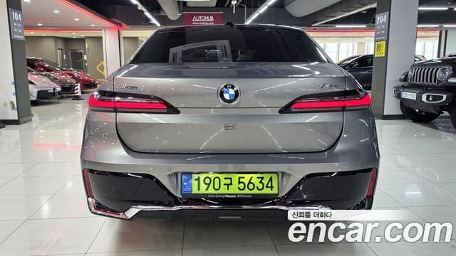 BMW 7 Series 2024 — Şəkil 6/20