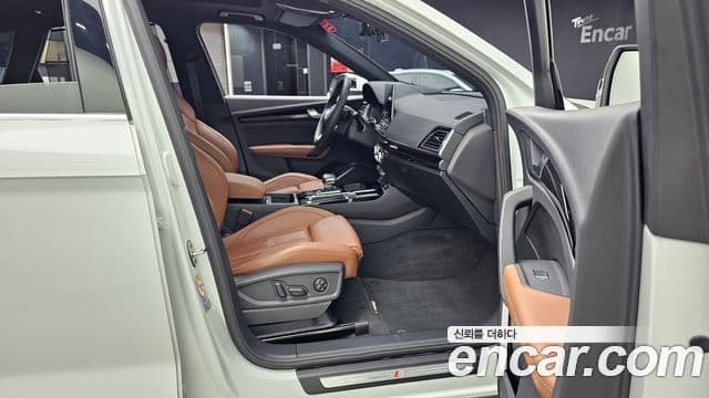 Audi Q5 2021 — ფოტო 11/20