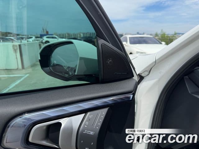 BMW X3 2025 — ფოტო 8/9